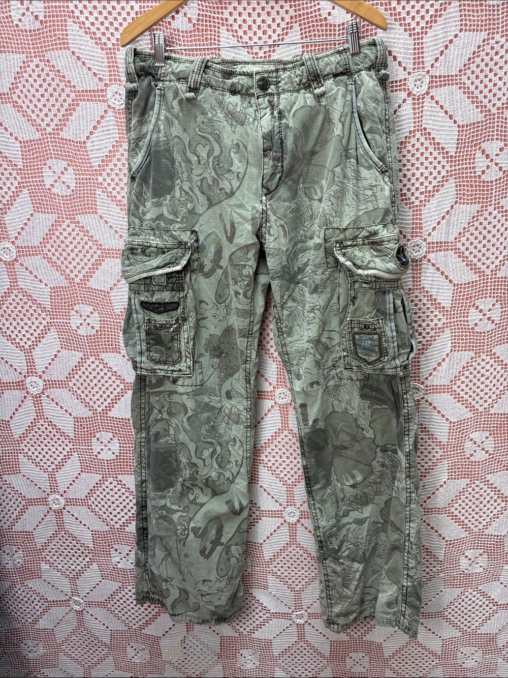 Jet Lag Y2K Graphic Cargo Pants 34/34
